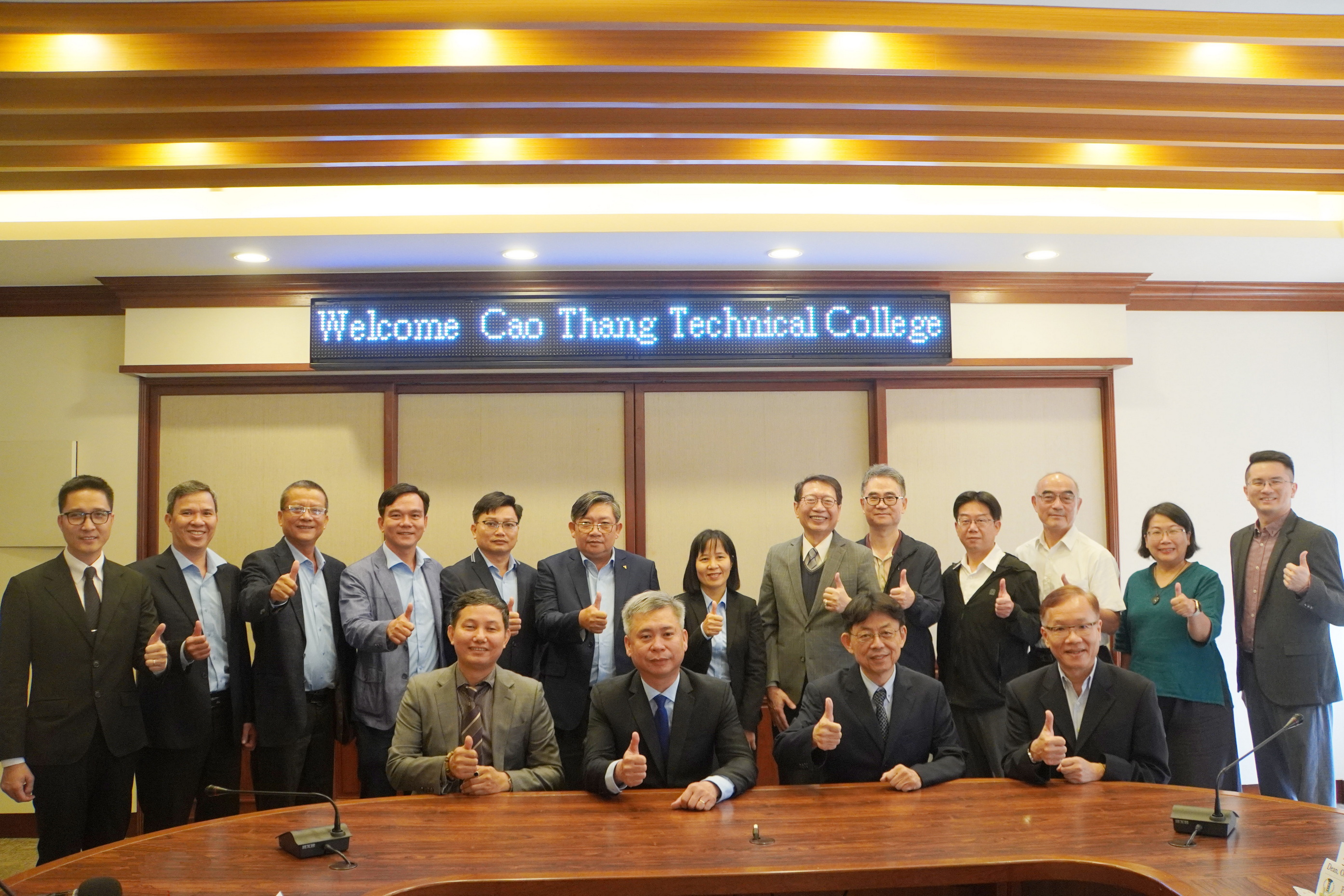 越南高升高專校長訪大葉大學　簽署 MOA 共推台越教育新合作 - https://www.watchmedia01.com