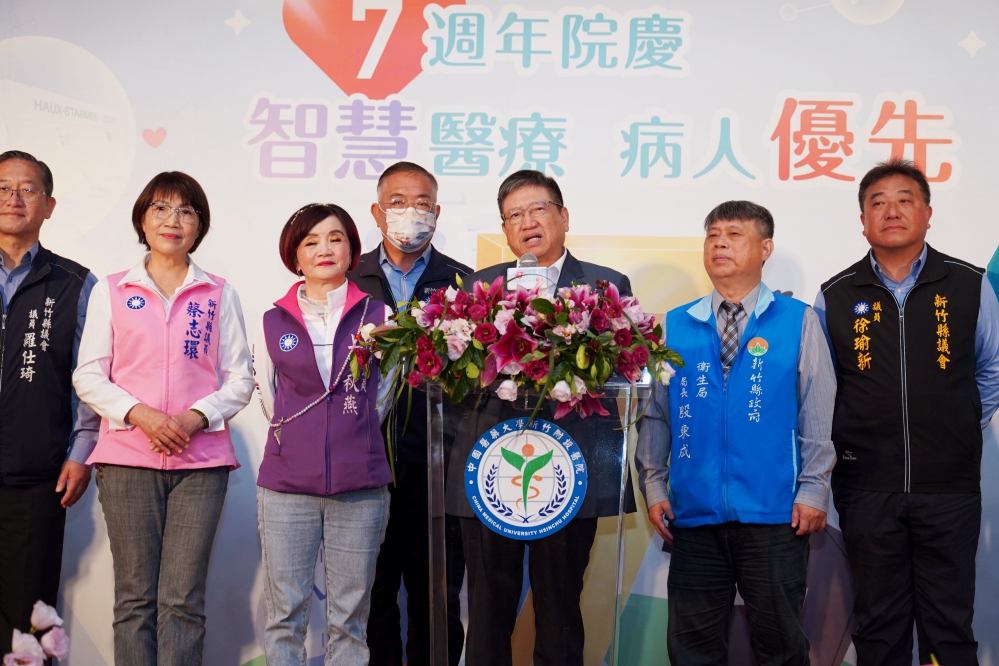 楊縣長及多位民代前往祝賀DSC09744_Fotor - 報新聞 Mega News