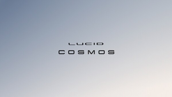 在 2026 年 Lucid 投資者日，公司公佈了首兩款中型車款的名稱，包括 Lucid Cosmos。